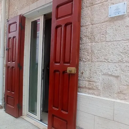 Dimora Mari *